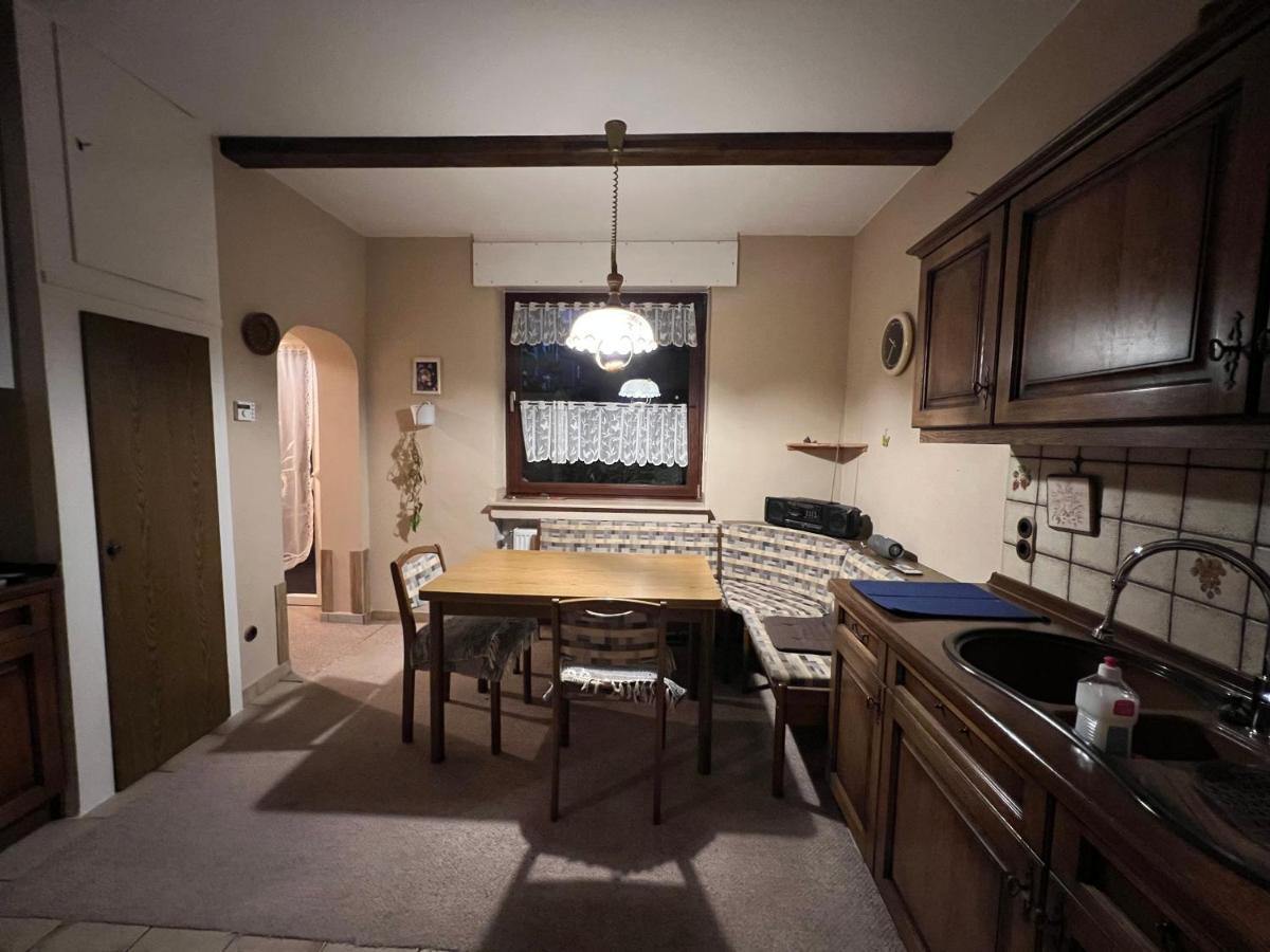 Duisburg Feelhome, Flughafen Nah,3-Schlafzimmer, Dusche Ebenerdig, Zentral, Wifi, Ground Floor Экстерьер фото